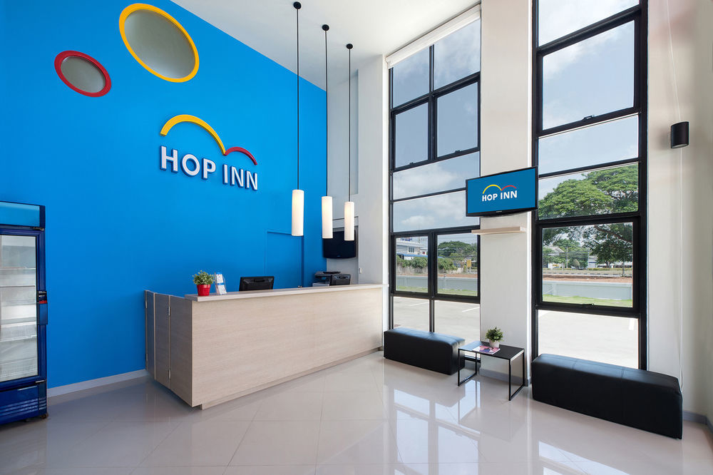 Hop Inn Chiang Mai Bagian luar foto